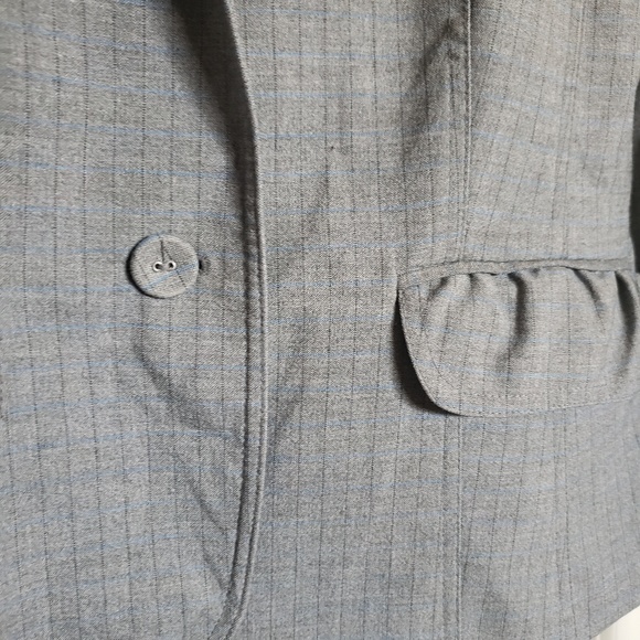 Gray blazer jacket with black and blue pinstripes - Picture 4 of 5